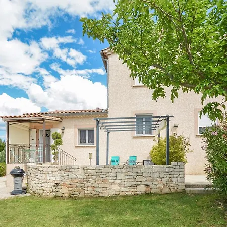 1 Bedroom Gorgeous In Casa vacanze Barjac (Gard)